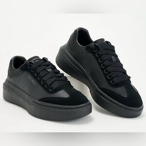 Martha Stewart x Skechers Cordova Classic
Suede Sneakers